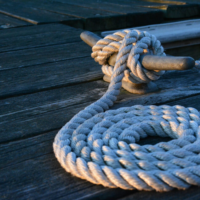 image of a boat rope